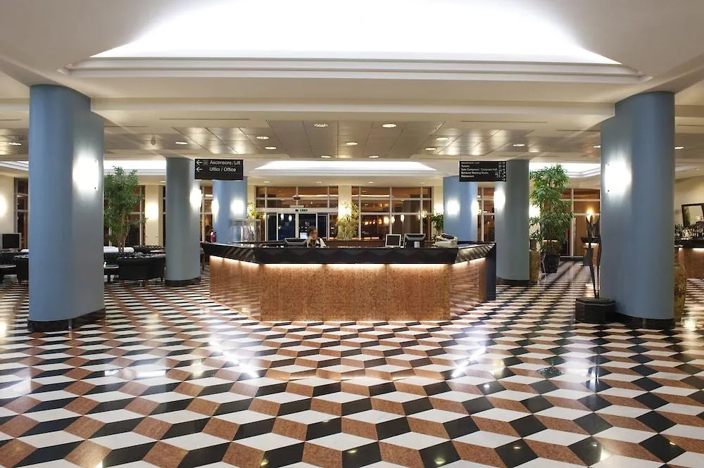 בוסולנגו Montresor Hotel Tower